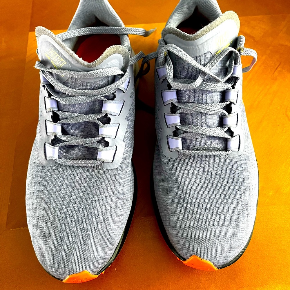 Nike zoom Pegasus 37 running shoes